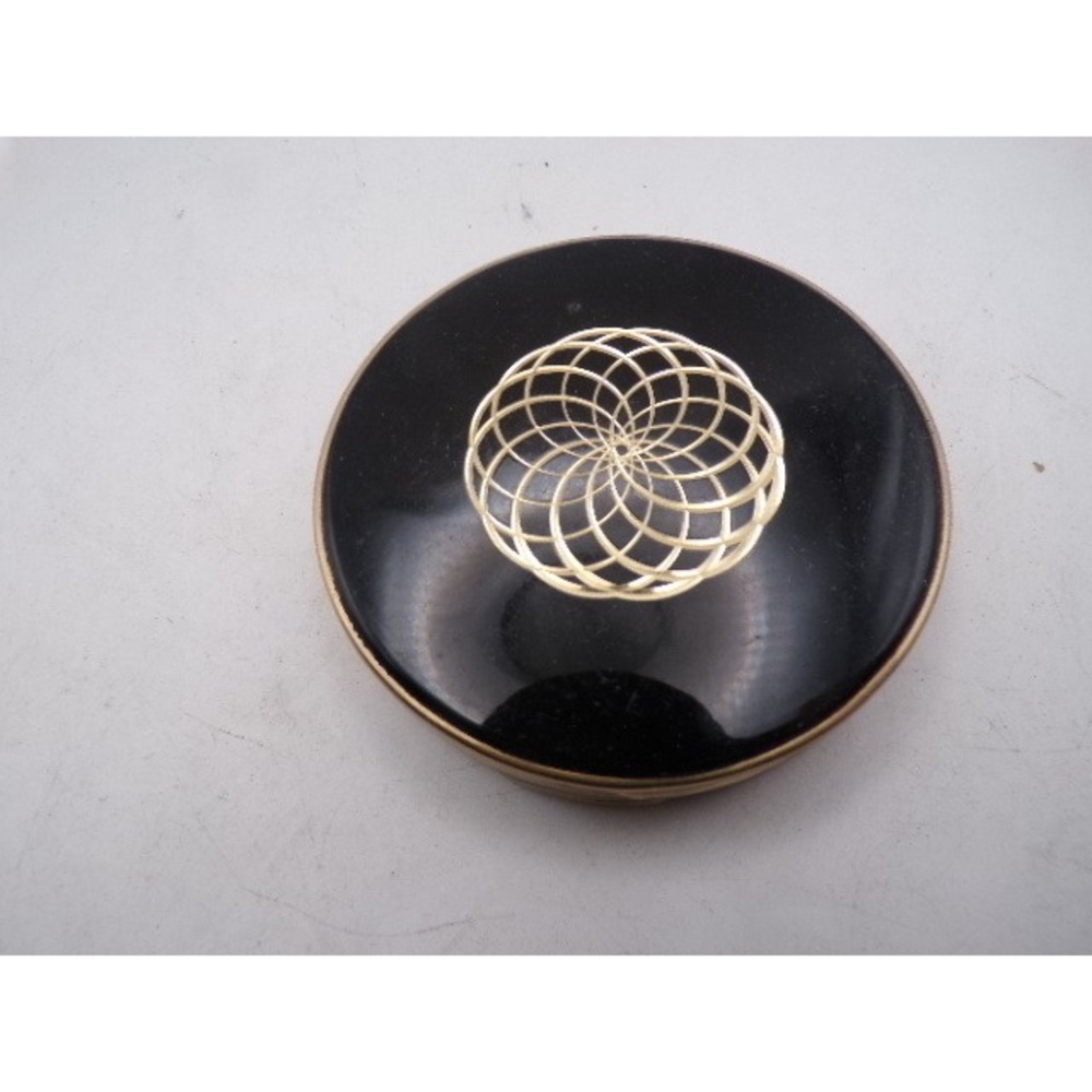Vintage Margaret Rose England Black Enamel Gold Spirograph Powder Compact MCM